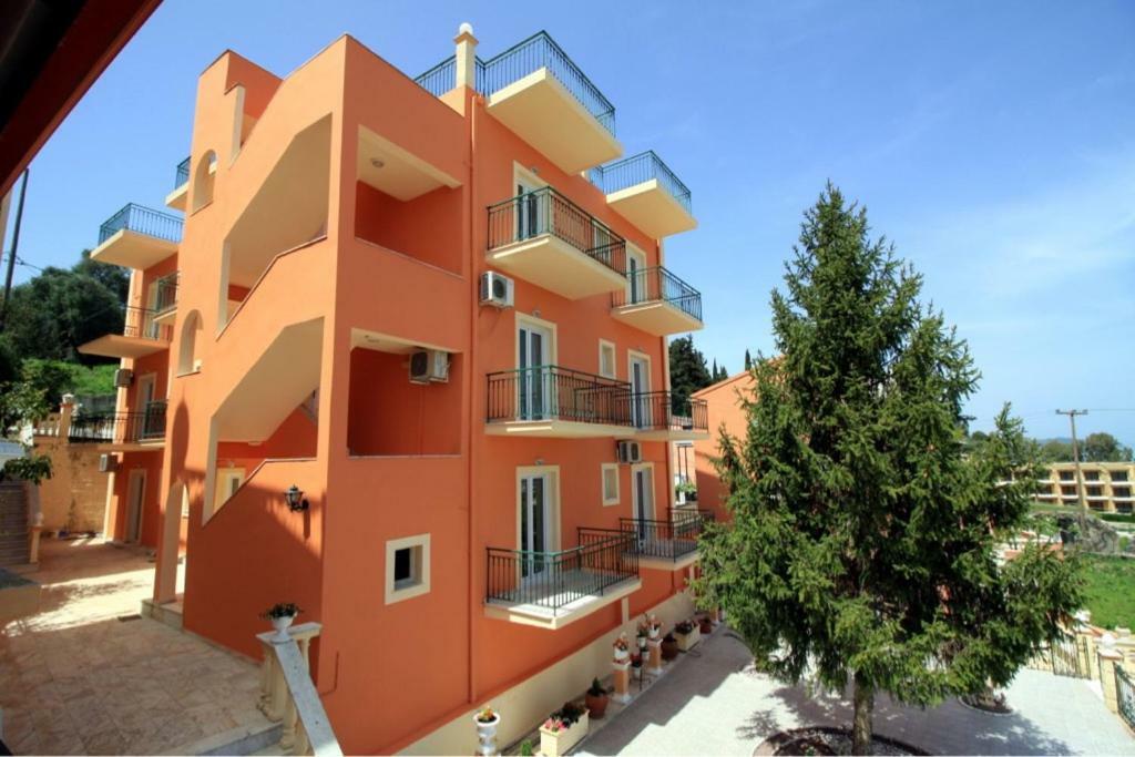 Corfu Sunflower Apartments Benitses  Dış mekan fotoğraf